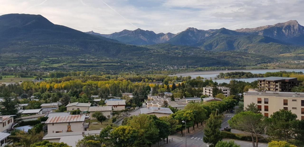 Appartement Plan D'Eau Vue Panoramique Embrun Esterno foto