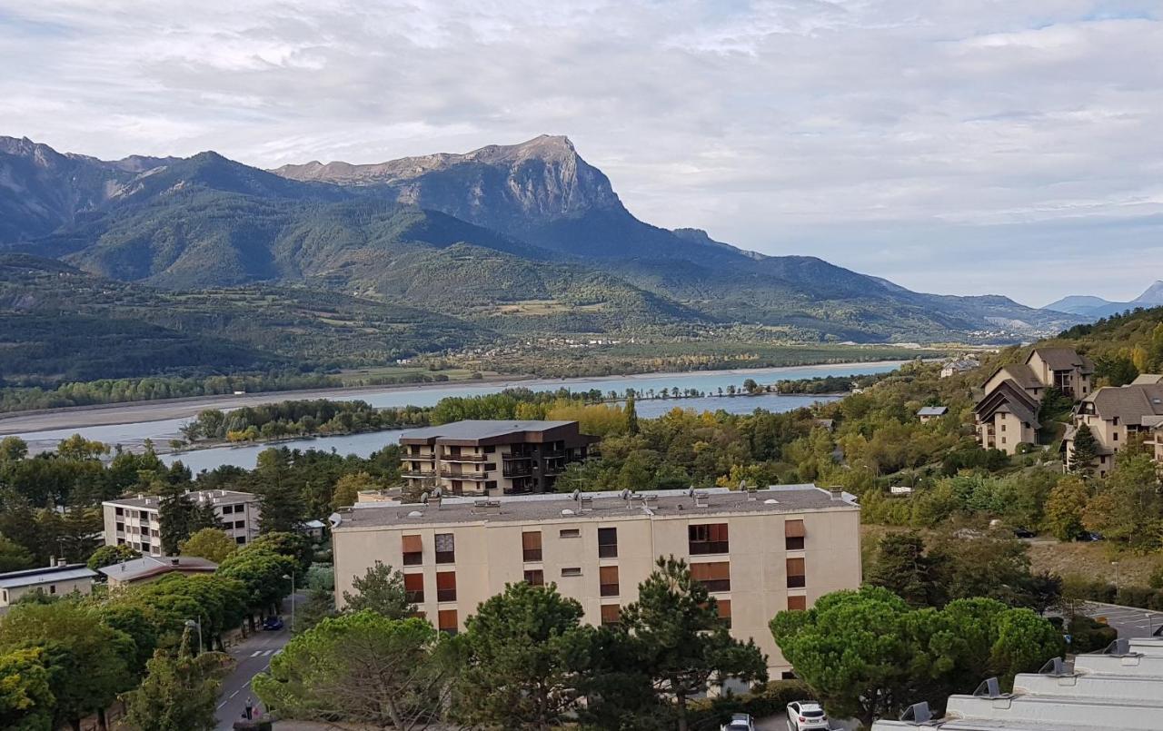 Appartement Plan D'Eau Vue Panoramique Embrun Esterno foto